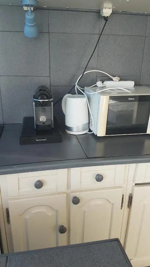 Appartement Studio 3 personnes jolie vue à Nice France
