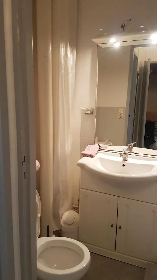Apartament Studio 3 Personnes Jolie Vue Proche Gare 11 Ave Paul Arene Nicea 0*,  Francja